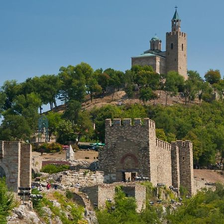Апартамент Лукс Царевец-Център Veliko Tarnovo Exterior foto